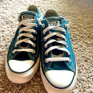 Teal converse